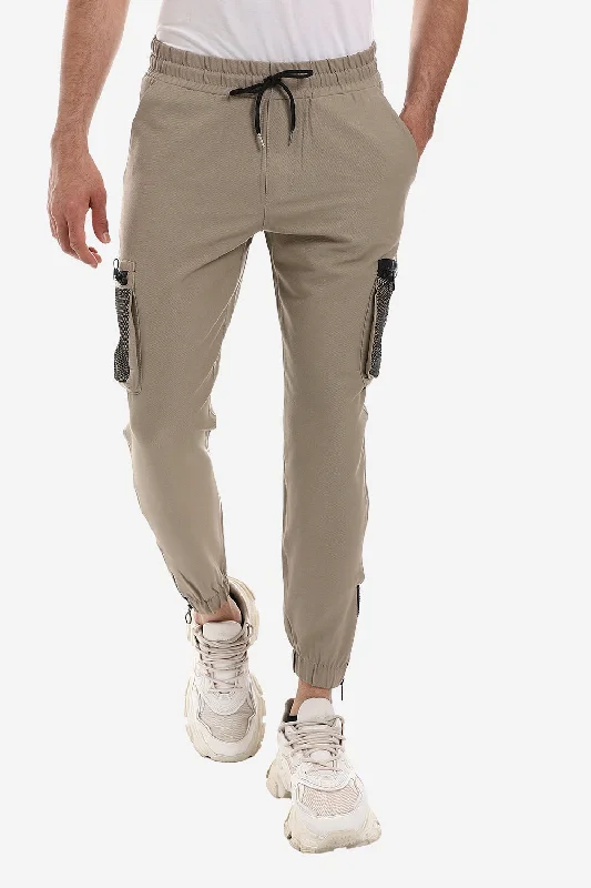 Side Mesh Pocket Textured Jogger (675) - White Rabbit