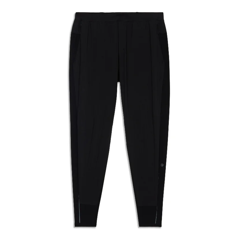 Surge Hybrid Pant - Resale