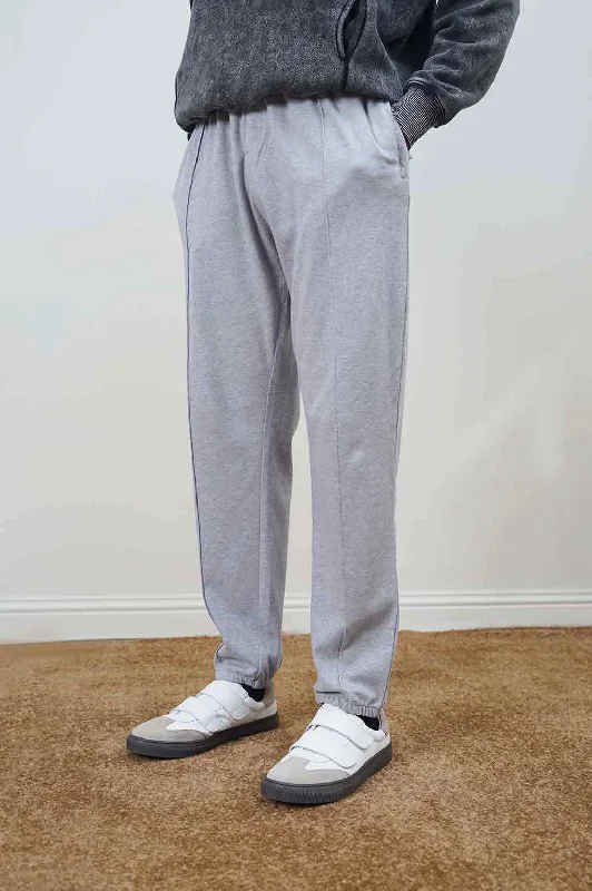 PLEATED JOGGER PANTS