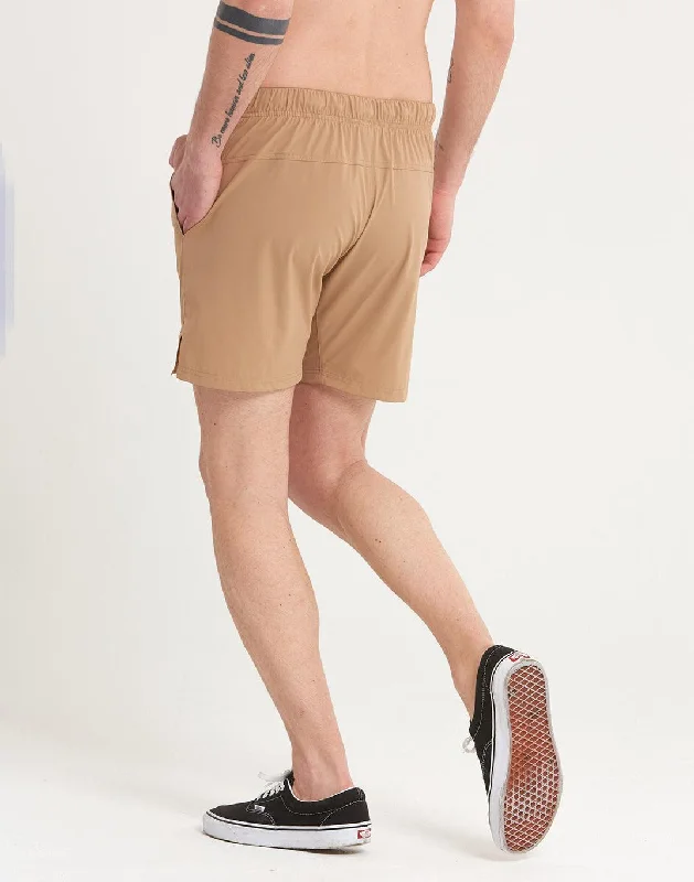 Daybreak Shorts 7"" in Oat Latte