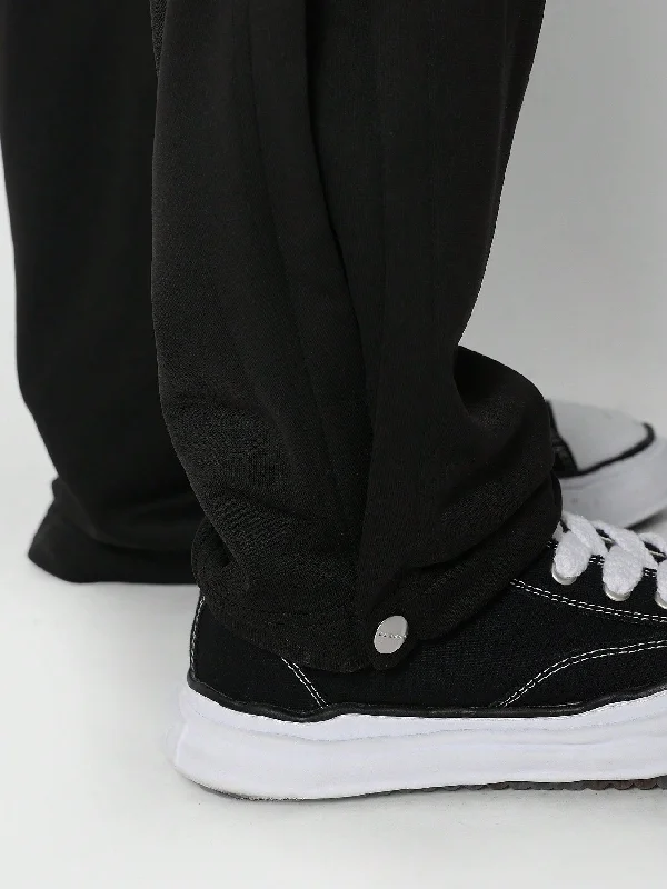 Oversized Fit Jogger With Drawcord And Logo Fastening Detail College Ready