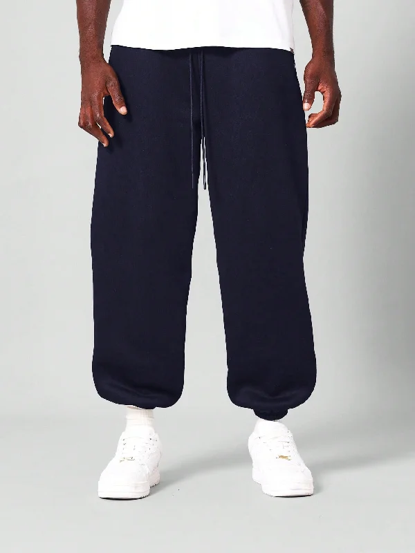 Regular Fit Essential 90s Jogger College Ready