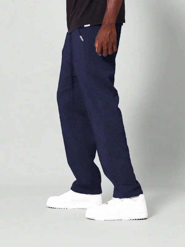 Straight Fit Essential Jogger College Ready