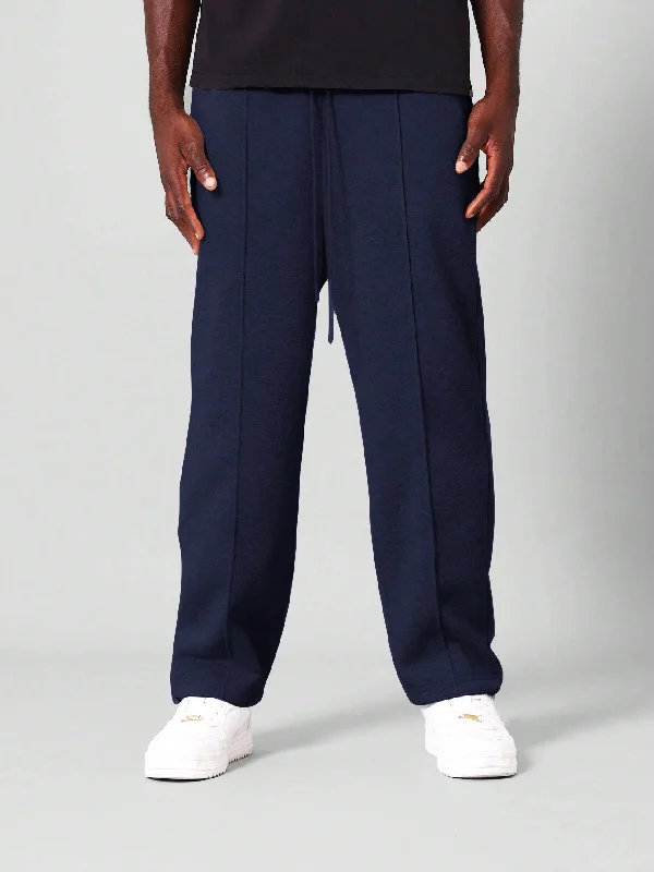 Straight Fit Essential Jogger College Ready