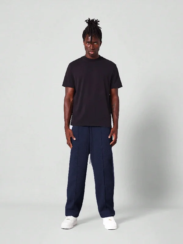 Straight Fit Essential Jogger College Ready