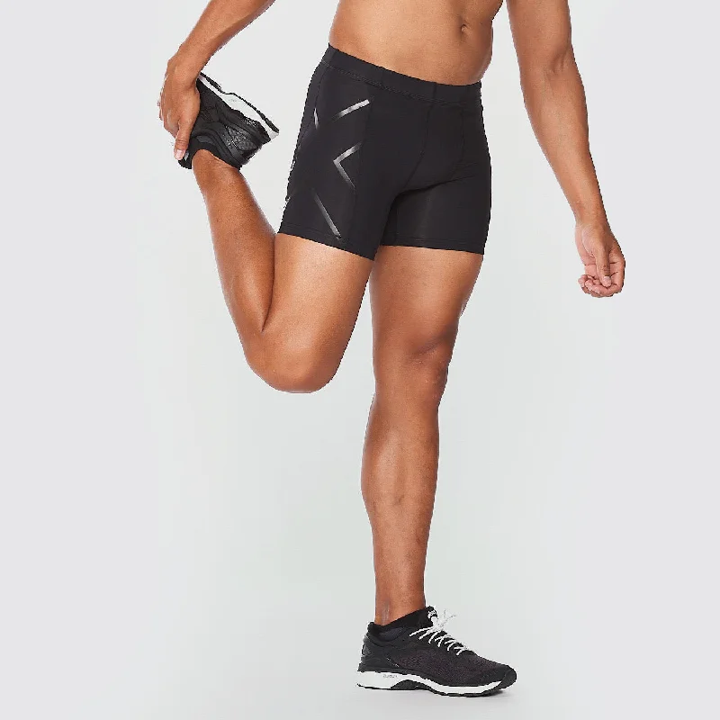 2XU - Core Compression 1/2 Shorts - Black/Nero