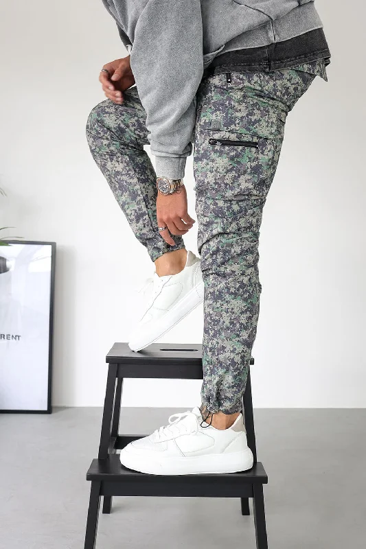 Raptor Cargo Pants - Digital Camo